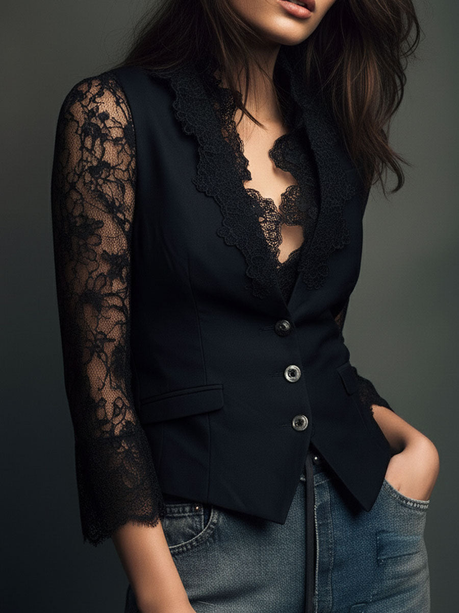 Claudia · Blazer Negro con Encaje