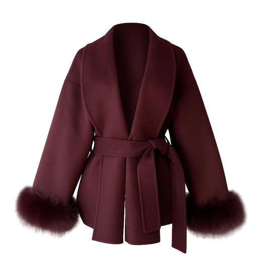 ARCTIC GRACE | Abrigo elegante de lana